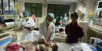 স্বাস্থ্য পরিষেবা নিয়ে পড়লে রয়েছে চাকরির সুযোগ