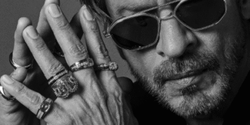 দেশের সেরা ঘড়ি সংগ্রাহক অনন্ত আম্বানি; শাহরুখের মেট গালা ২০২৫ ঘড়ির দাম ২১ কোটি টাকা, বিরল ঘড়ির মালিক সলমনও