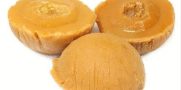 খালি পেটে গুড়ের জল খেলে বাঁচবে ওষুধ খরচ