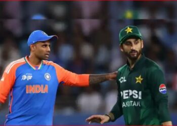 কয়েক ঘন্টা পরেই ভারত-পাক (Ind-Pak)  মহারণ! মর্যাদার লড়াইয়ে জিততে মরিয়া দুই দেশ  