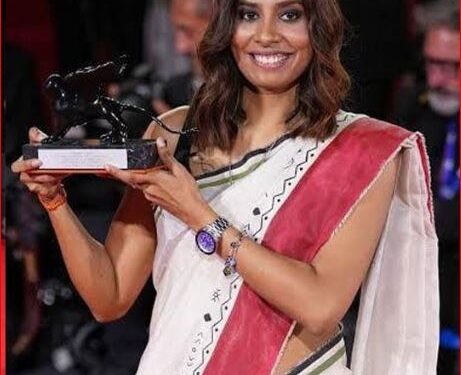 ভেনিস চলচ্চিত্র উৎসবে সেরা পরিচালক পুরুলিয়ার অনুপর্ণা