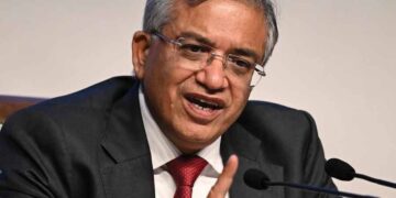 দু’দফায় বিধানসভা ভোট বিহারে, ভোটপ্রক্রিয়ায় ১৭টি নতুন পরিবর্তন! ৬ এবং ১১ নভেম্বর ভোটগ্রহণ, ফলঘোষণা ১৪, জানাল নির্বাচন কমিশন